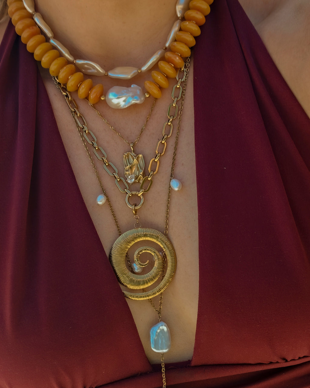 Hanger Summer Glow Shell Swirl op model