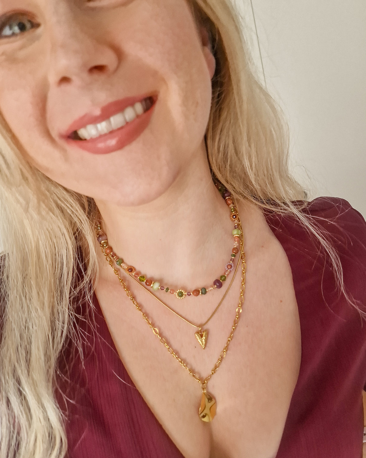 Ketting Golden Drop op model