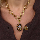 Hanger Tortoise Form